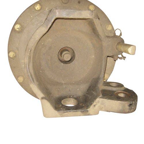 Used MFWD Steering Knuckle / Hub Assembly LH fits Case IH MX210 MX230 MX240 MX255 MX270 MX285 292560A2 191814A4 fits New Holland TG230 TG255 TG285 