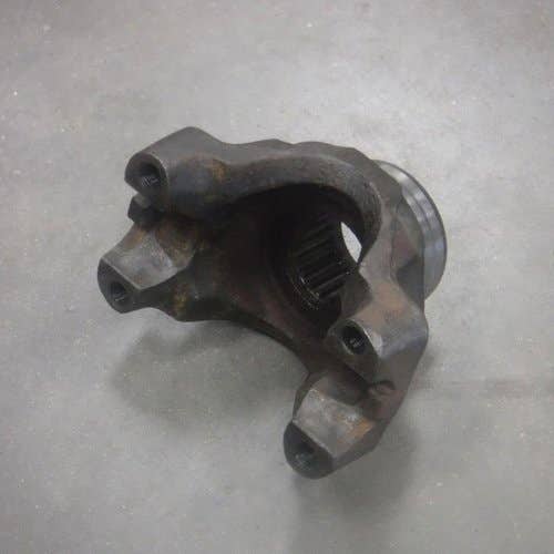 436710 | MFWD Yoke | John Deere 4050 4055 4250 4255 4450 4455 4555 4560 4650 4755 4760 4850 4955 4960 6140J 6155J 7210 7330 Premium 7410 7420 7510 7520 7600 7610 7630 7700 7710 7720 7730 7800 7810 7820 7830 7920 7930 |  | R100461 | R83516