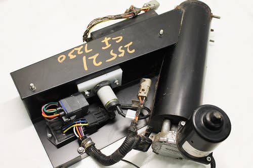 437429 | Moisture Sensor | Case IH 7230 7240 8230 8240 9230 9240 | New Holland CR6.80 CR6.90 CR7.90 CR8.90 CR9.90 CR10.90 CR6090 CR7090 CR8080 CR8090 CR9070 CR9080 CR9090 CX8070 CX8080 CX8090 |  | 84295603 | 84295603 | 47901240 | 47901240