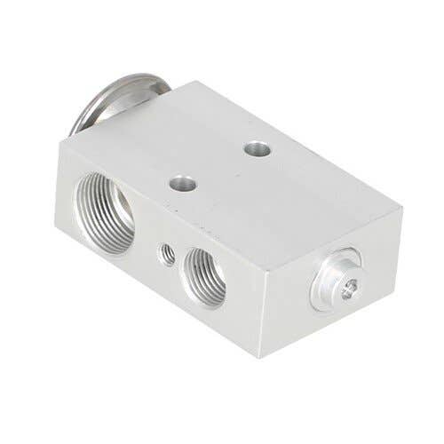 Expansion Valve Block Type Agco fits New Holland 9705763 fits International 118321C1 fits Massey Ferguson 3050 3060 3070 3120 772002M91 Expansion Valve Block Type Agco fits New Holland 9705763 fits International 118321C1 fits Massey Ferguson 3050 3060 3070 3120 772002M91