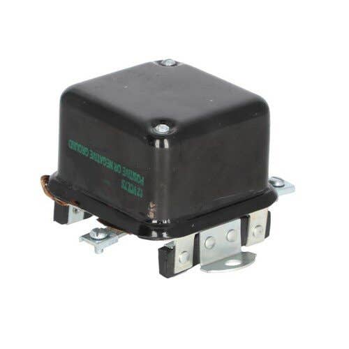 105287 | Voltage Regulator - 12 Volt - 4 Terminal - Flat Mount | Allis Chalmers D10 D12 D14 D15 D17 D19 WC WF | Cub Cadet 70 |  | 70229484 | 376122R91 | AT11855 | 105114A | 1119576 | 8-290 | 1101998 | 1101951 | 1101967 | 1101986 | 1101997 | 1118381