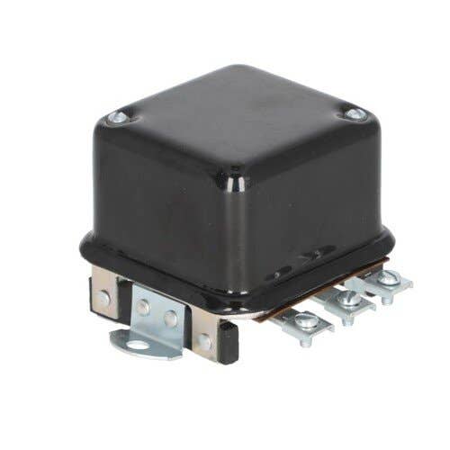 105581 | Voltage Regulator - 12 Volt - 4 Terminal - Flat Mount | International | Farmall | IH Cub Cub Lo-Boy 460 560 | Massey |  | 1118981 | 8-297 | 8040-6172 | 1118988 | 12336883 | D655 | 8-778 | GRX-297 | 121577C1 | 182548M92 | 182548M91 | 1900343M91