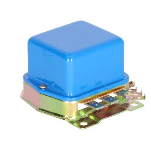 105538 | Voltage Regulator - 12 Volt - 3 Terminal - Flat Mount | Ford NAA 501 541 600 601 611 620 621 630 631 640 641 650 651 660 661 671 |  | C0NF10505A | GR278 | B3NF10002A | B9NF10000A | B9NF10002A | C4NN10002A | C4NN10002AR | C4NN10002B | C4NN10002BR