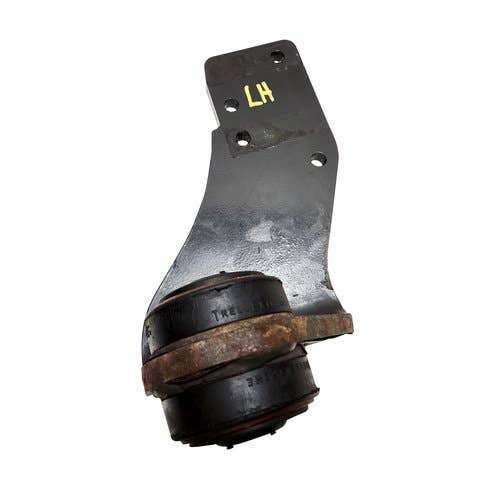 409238 | Engine Mount-Left Hand | New Holland L213 L215 L216 L218 L220 L313 L315 L316 L318 L320 |  | 47637717