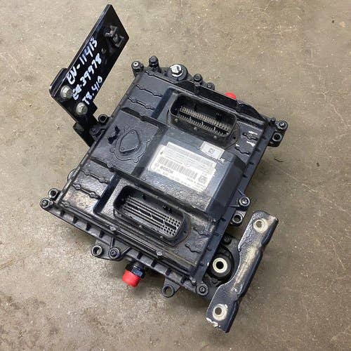 407228 | Engine Control Unit (ECU) | New Holland T8.350 T8.380 T8.410 T8.435 T9.435 T9.530 T9.565 T9.700 | Case IH Magnum 180 Magnum 200 Magnum 220 Magnum 240 Magnum 250 Magnum 280 Magnum 310 Magnum 340 Magnum 380 |  | 5802220122, 5802177822 | 5802096340