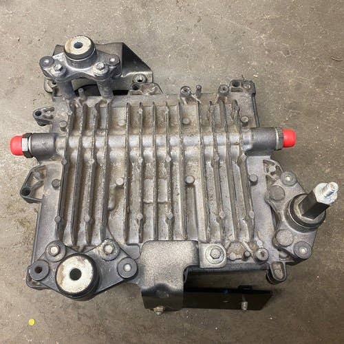 407228 | Engine Control Unit (ECU) | New Holland T8.350 T8.380 T8.410 T8.435 T9.435 T9.530 T9.565 T9.700 | Case IH Magnum 180 Magnum 200 Magnum 220 Magnum 240 Magnum 250 Magnum 280 Magnum 310 Magnum 340 Magnum 380 |  | 5802220122, 5802177822 | 5802096340