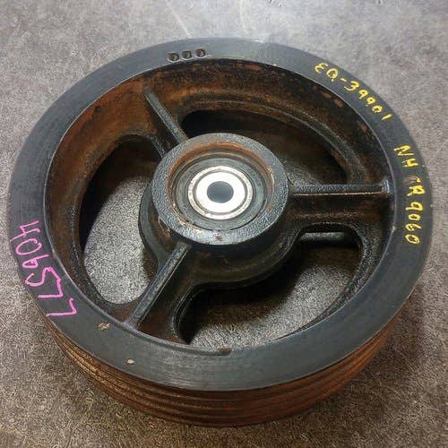 406577 | Header Drive Pulley | New Holland CR9040 CR9060 |  | 84069845