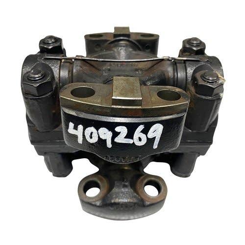 409269 | Drive Shaft | 7C | New Holland T8.275 T8.300 T8.320 T8.330 T8.350 T8.360 T8.380 T8.390 T8.410 T8.435 |  | 84170773
