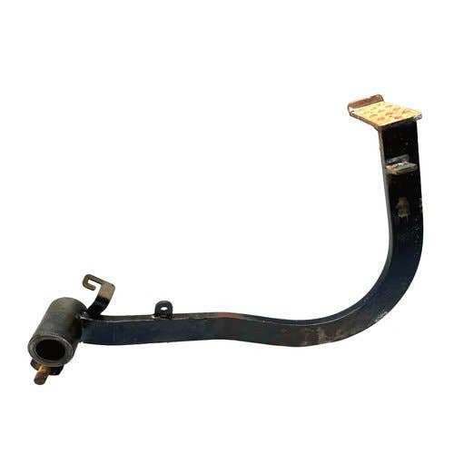 426462 | Clutch Pedal | New Holland Workmaster 55 |  | 84176146