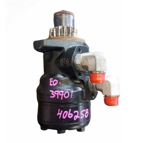 Used Hydraulic Motor fits New Holland CR9040 CR9060 84334106 Used Hydraulic Motor fits New Holland CR9040 CR9060 84334106