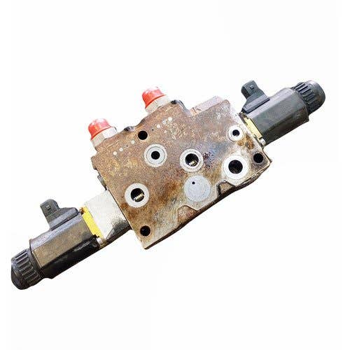 Used Reverser Valve fits New Holland CR9060 86580295 Used Reverser Valve fits New Holland CR9060 86580295
