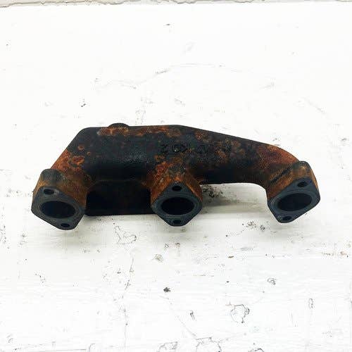 413658 | Exhaust Manifold | New Holland TZ22DA TZ24DA TZ25DA |  | SBA135616342