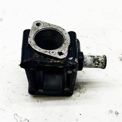 413678 | Thermostat Housing | New Holland TZ22DA TZ24DA TZ25DA |  | SBA145216880