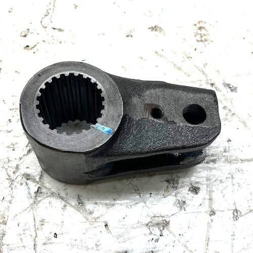 413427 | Lift Arm | New Holland TZ18DA TZ24DA TZ25DA |  | SBA344810281