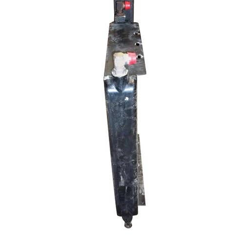 429911 | Oil Cooler | Gehl 4635 4640 4640E 4835 4840 4840E 5635 5640 5640E 6635 6640 |  | 131863