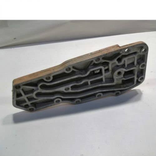 431222 | Oil Filter & Cooler Head | Case IH MX100 MX110 MX120 MX135 MX150 MX170 Patriot 3150 Patriot 3185 SPX3150 SPX3185 SPX3200 SPX3310 1640 1644 1800 2022 2044 2144 2344 5120 5130 5140 5220 5230 |  | J918954 | J918328 | J909352 | 3924338  | 3909352