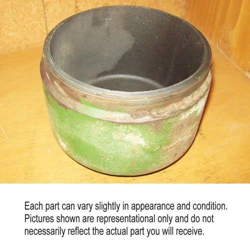 Used Oil Transmision Filter Cover fits John Deere 820 830 1020 1520 2020 2030 2510 2520 2630 3020 4000 4020 4030 4230 4320 4430 4520 4620 4630 R39796 Used Oil Transmision Filter Cover fits John Deere 820 830 1020 1520 2020 2030 2510 2520 2630 3020 4000 4020 4030 4230 4320 4430 4520 4620 4630 R39796