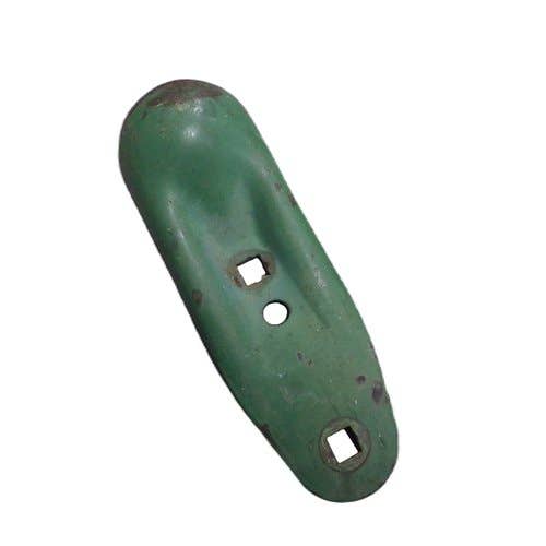 Used Light Bracket fits Oliver Super 77 Super 88 66 77 88 770 880 1K1261A Used Light Bracket fits Oliver Super 77 Super 88 66 77 88 770 880 1K1261A