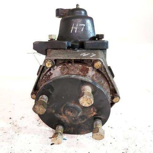 Used Outboard Assembly - Left Hand fits Kubota GR2100 K1253-15400 K1253-16320 K1253-15480 K1253-16410 K1253-15530 Used Outboard Assembly - Left Hand fits Kubota GR2100 K1253-15400 K1253-16320 K1253-15480 K1253-16410 K1253-15530