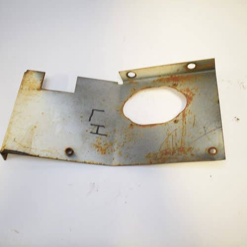 435251 | Panel | LH | Bobcat 843 |  | 6563545