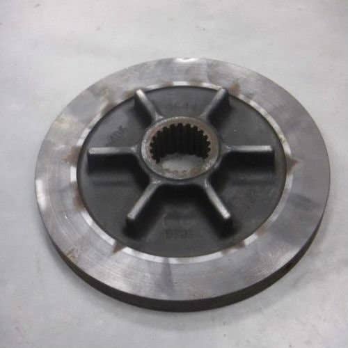 Used Parking Brake Rotor fits Case IH 7010 8010 fits New Holland CR920 CR940 CR960 CR970 CR9040 CR9060 CR9070 CR9080 CX840 CX860 CX880 CX8070 CX8090 