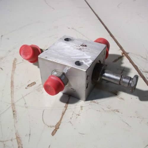 431972 | Parking Brake Valve | Caterpillar 247B 257B |  | 248-1268