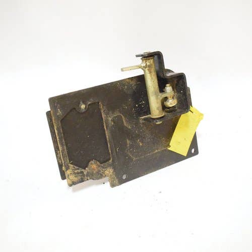 433623 | Pedal Bracket Assembly - LH | John Deere 318D 318E 319D 319E 320D 320E 323D 323E 324E |  | AT395398
