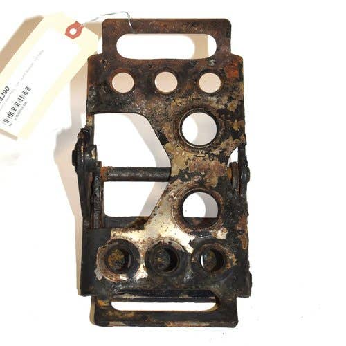 433390 | Pedal Control Assembly - LH | Bobcat S630 S740 S750 S770 S850 T630 T740 T750 T770 T870 |  | 7151868