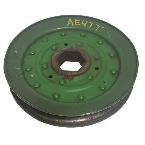 Used Pickup Driver Pulley fits John Deere 457 458 459 459E 466 467 535 546 547 550M 556 557 558 560M 566 567 568 569 335 447 448 435 450E AFH205947 Used Pickup Driver Pulley fits John Deere 457 458 459 459E 466 467 535 546 547 550M 556 557 558 560M 566 567 568 569 335 447 448 435 450E AFH205947