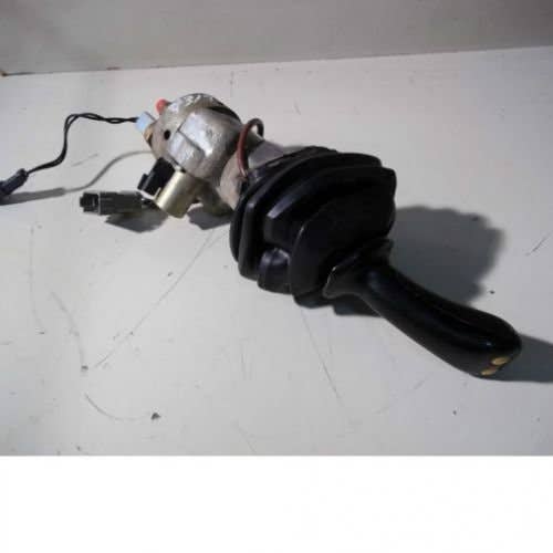 431981 | Pilot Control Valve | LH | Caterpillar 216B 216B2 216B3 226B 226B2 226B3 232B 232B2 236B 236B2 242B 246B 252B 262B 268B |  | 218-6119 | 356-5008