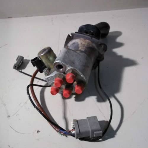 Used Pilot Control Valve - Right Hand fits Caterpillar 216B 242B 242B2 246B 247B 247B2 247B3 252B 252B2 257B 257B2 257B3 259B3 262B 267B 277B 299-9119