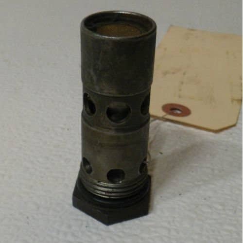 Used Pilot Relief Valve fits International Hydro 100 Hydro 186 766 786 886 966 986 1066 1086 1466 1468 3288 3688 396729R92 396729R93 fits Case IH 