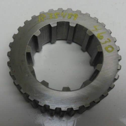 431665 | Pinion Shaft Gear | John Deere 700A 700A 760 4520 4620 4630 5010 5020 7020 7520 |  | R35489