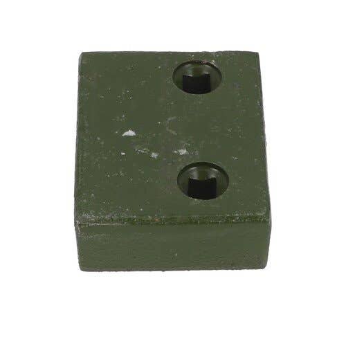 135134 | Plungerhead Sliding Wear Plate | John Deere 327 330 330 332 332A 336 336A 337 342 342AT 342AWS 346 347 456 456A |  | E39092 | FH311771
