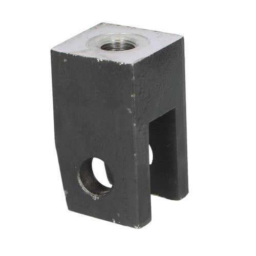 113280 | Power Steering Clevis | Case IH 685 884 | International | Farmall | IH Hydro 70 248 258 268 278 385 464 484 485 574 584 585 674 684 784 785 885 |  | 549670R2 | 3125306R1 | 400592R1 | 549670R1 | 400566R91