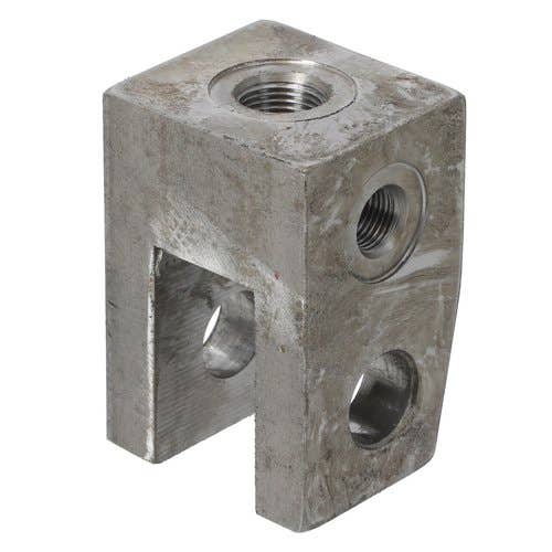 124607 | Power Steering Clevis | International | Farmall | IH 384 484 584 684 784 | Case IH C50 C60 C70 C80 C90 C100 CX50 CX60 CX70 CX80 CX90 CX100 MX80C MX90C MX100C 385 395 485 495 585 595 685 695 785 884 885 895 995 3220 3230 4210 4230 |  | 103924A1