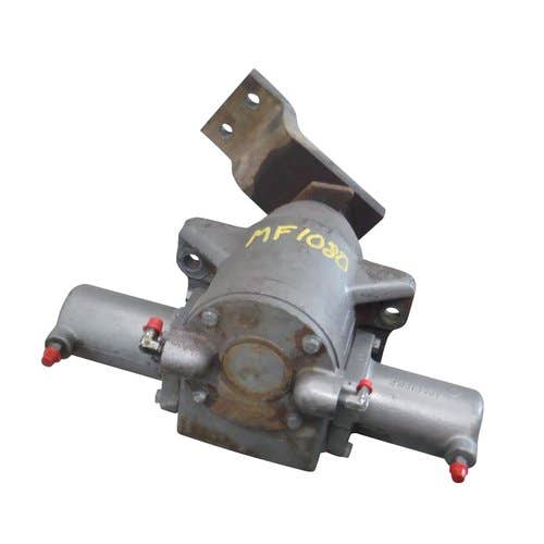 Used Power Steering Cylinder / Rack Assembly fits Massey Ferguson 180 1080 1085 514431M91, 514423M94 Used Power Steering Cylinder / Rack Assembly fits Massey Ferguson 180 1080 1085 514431M91, 514423M94