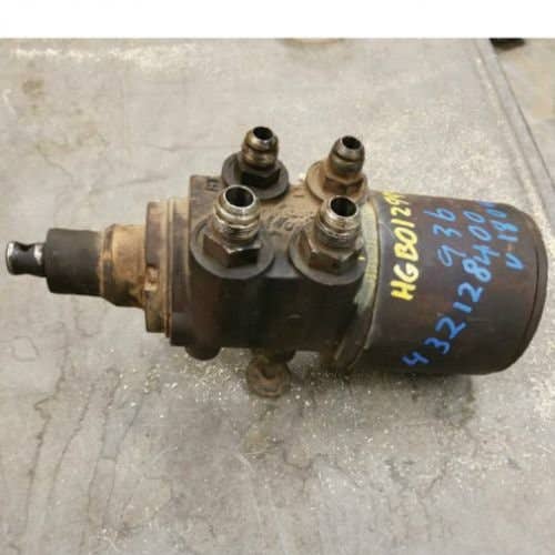 433214 | Power Steering Pump | Versatile 700 800 850 900 |  | V18043