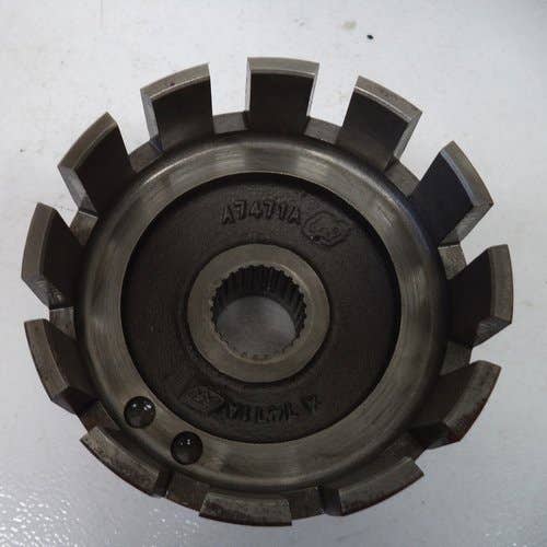 430861 | PTO Clutch Spider | Ford 9030 | Versatile 256 276 |  | V61679 | A7471A