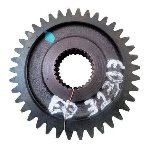453848 | PTO Drive Gear | International | Farmall | IH 454 574 2400 2500 2500 |  | 404235R1