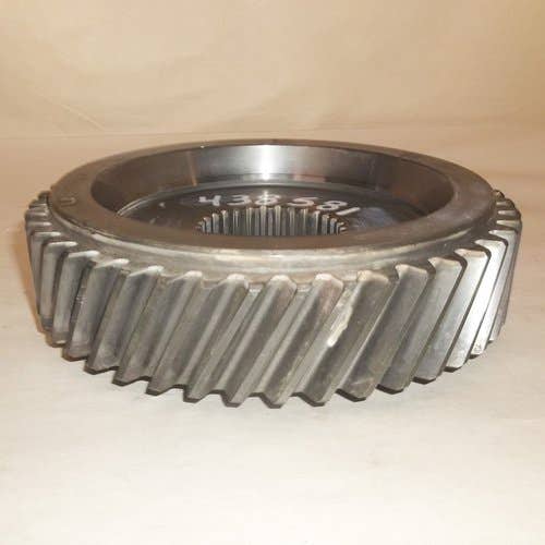 438581 | PTO Drive Gear | John Deere 4455 4560 4650 4755 4760 4850 4955 4960 |  | R70863