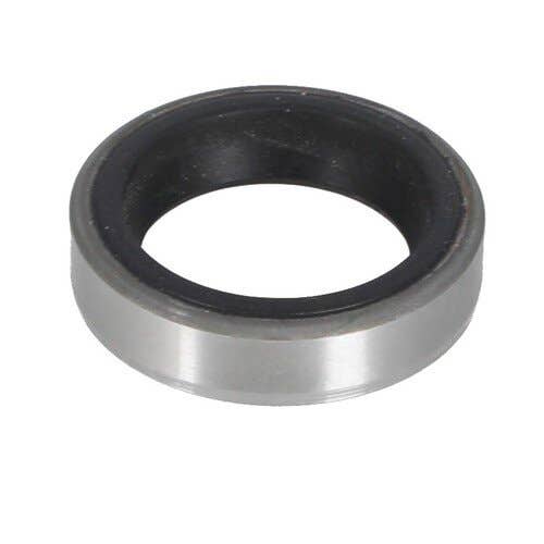 152374 | PTO Oil Seal | Massey Ferguson 135 148 155 165 168 185 188 230 240 250 265 275 275 285 290 290 340 342 350 350 355 360 362 365 375 550 565 575 590 |  | 1860011M1 | VPH1407