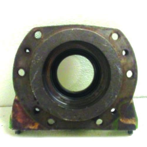 498506 | PTO Quill | John Deere 500A 500A 500B 500B 2510 2520 3020 4000 4020 4030 4230 4320 4430 |  | AR38168 | R38218