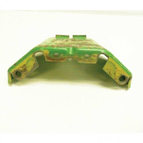 498903 | PTO Shield | John Deere 820 830 920 930 1020 1030 1120 1130 1630 1640 1830 2030 2040 2130 2140 2240 2940 3030 3040 3120 3130 3140 |  | T30037 | AT20761