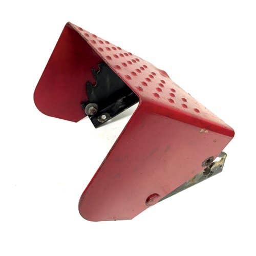 Used PTO Shield with Brackets fits International 5088 5288 5488 7288 7488 139320C1 139318C2 139319C2 Used PTO Shield with Brackets fits International 5088 5288 5488 7288 7488 139320C1 139318C2 139319C2