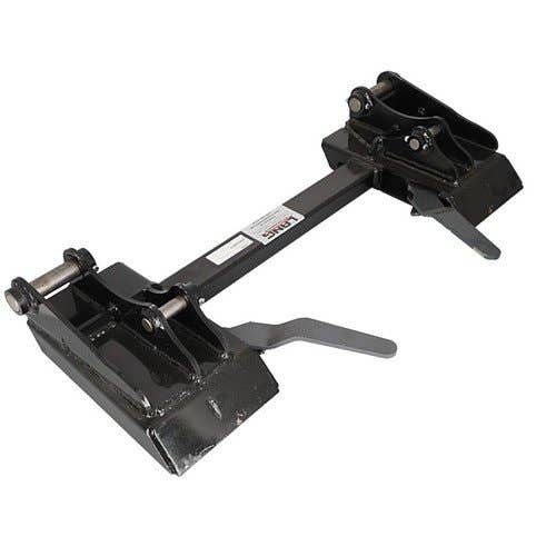 156493 | Quick Attach Coupler Plate | Bobtach | Fastach | New Holland L785 |  | 9863085