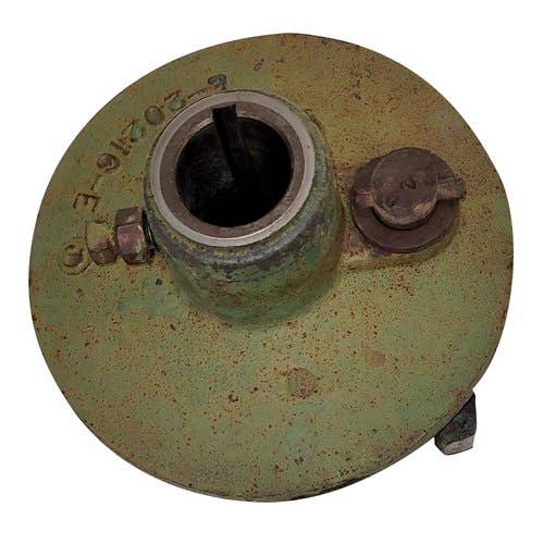 Used Rachet Plate - Right Hand fits John Deere 64 74 75 660 662 670 671 672 673 E20216 Used Rachet Plate - Right Hand fits John Deere 64 74 75 660 662 670 671 672 673 E20216