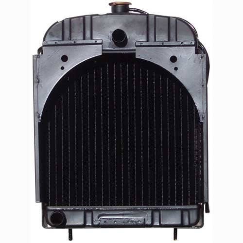 Radiator fits Allis Chalmers B C CA D10 D12 B 70214337 70233313 70233232 70233290 Radiator fits Allis Chalmers B C CA D10 D12 B 70214337 70233313 70233232 70233290