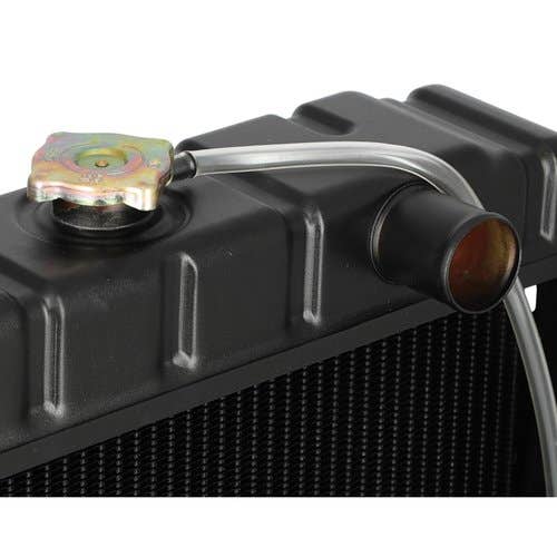 111737 | Radiator | Case 1840 1845C |  | 1347609C1 | 1A12192 | 301877A1 | 301877A2 | A173415 | A173886