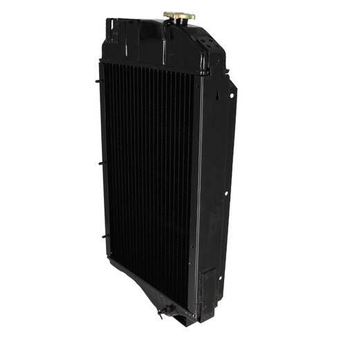 101880 | Radiator | John Deere 2840 3030 3120 3130 |  | AT26474 | AL66474